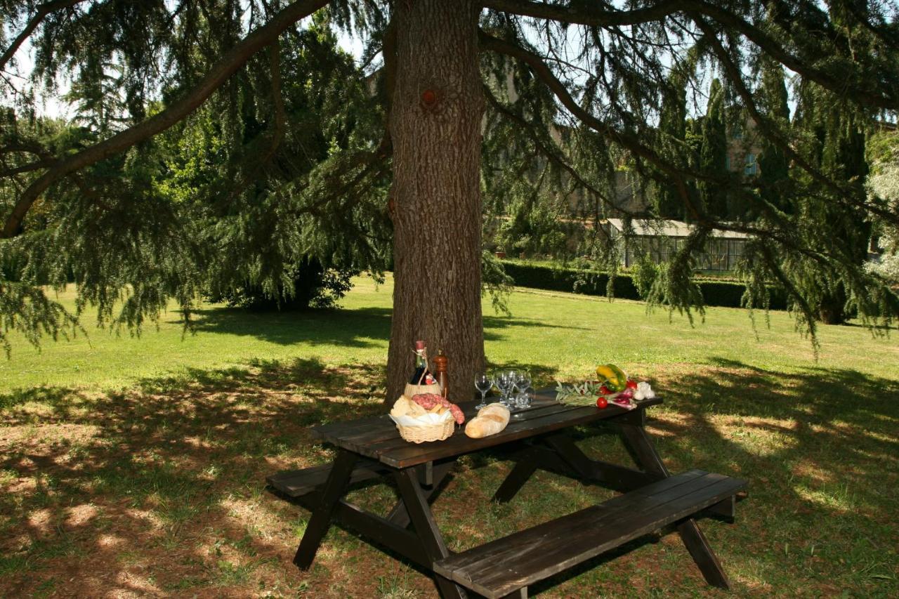 Bed and Breakfast Castello Di Sovicille - Residenza D'Epoca Exterior foto
