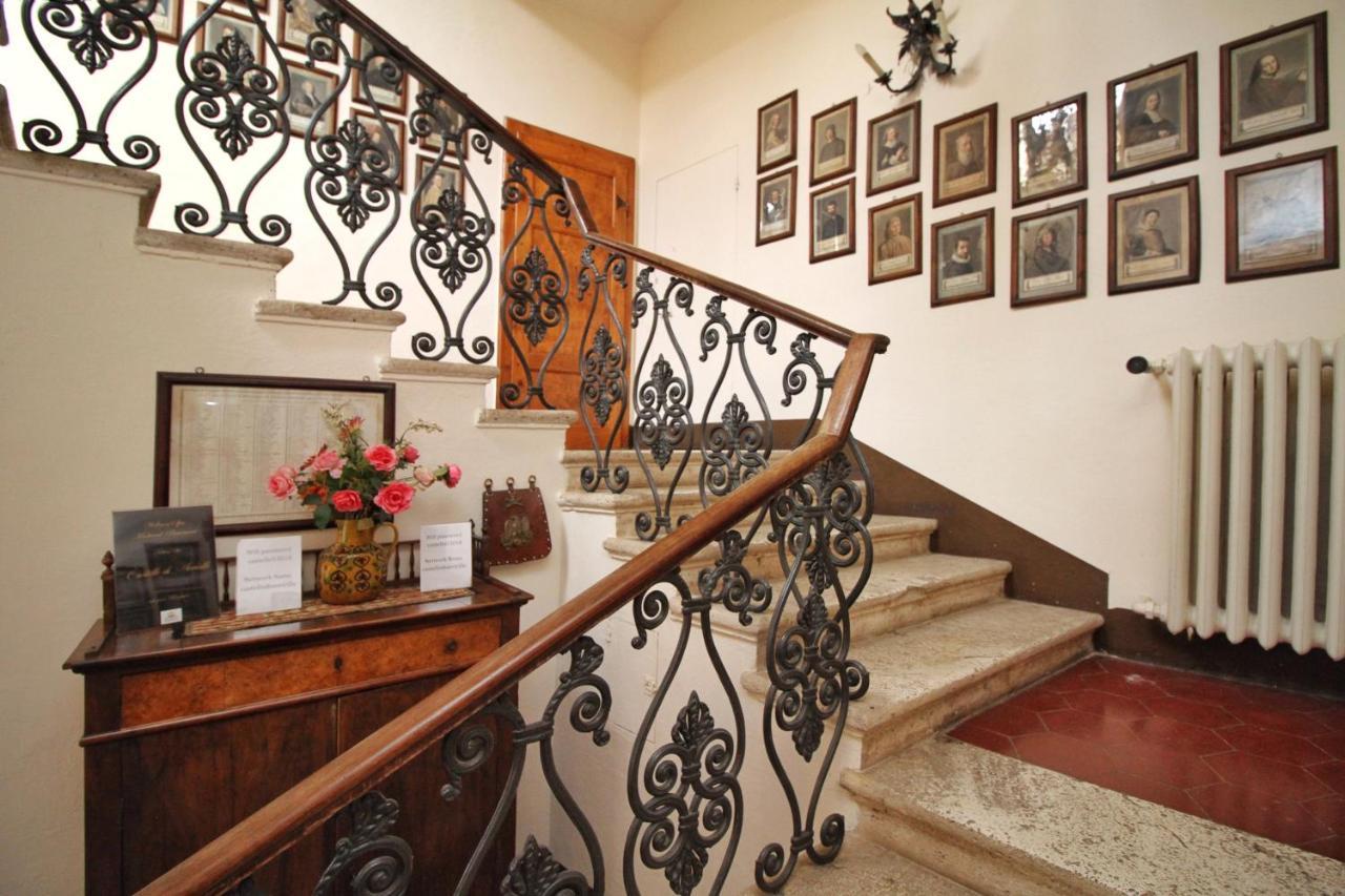 Bed and Breakfast Castello Di Sovicille - Residenza D'Epoca Exterior foto